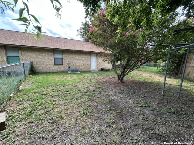 Image 27 of 28 For 1324 Mesquite S