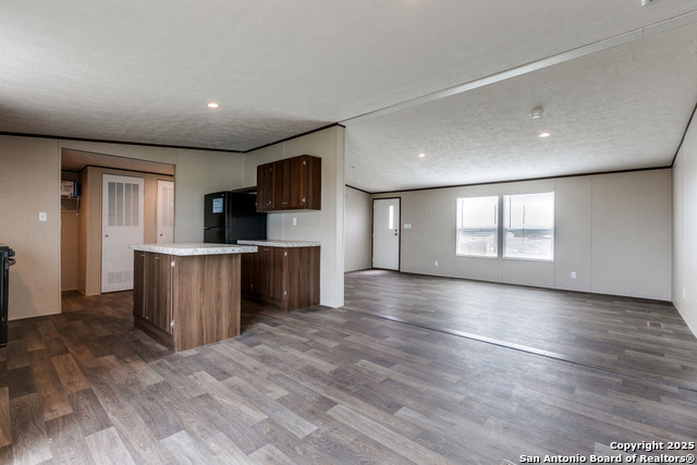 Listing photo id 2 for 88 Sanctuary