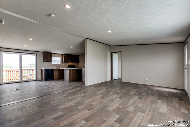 Listing photo id 3 for 88 Sanctuary