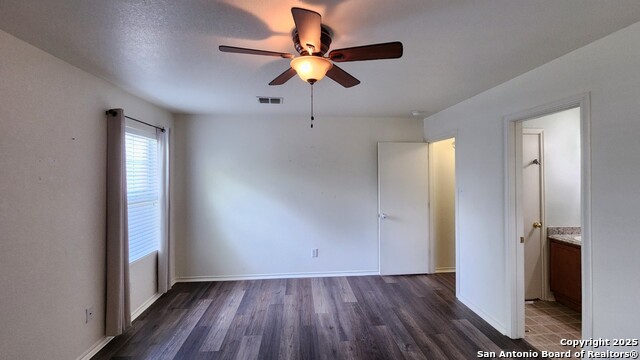 Listing photo id 10 for 310 Butternut