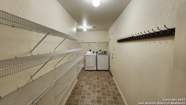 Listing photo id 11 for 310 Butternut
