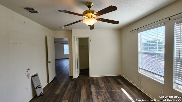 Listing photo id 19 for 310 Butternut