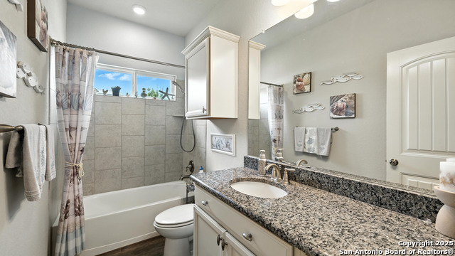 Image 16 of 29 For 323 Limestone