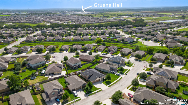 Image 28 of 29 For 323 Limestone