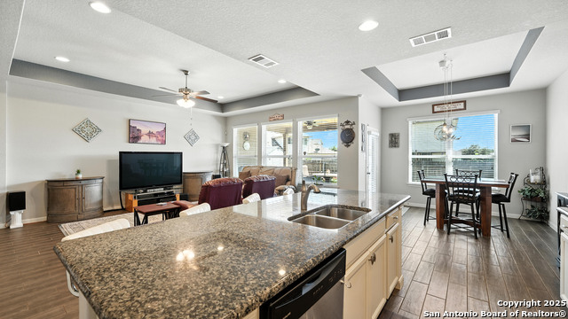 Image 9 of 29 For 323 Limestone