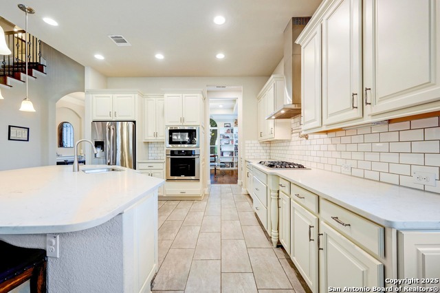 Listing photo id 10 for 1923 Gibraltar Dr