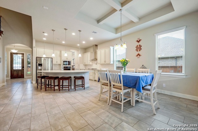 Listing photo id 12 for 1923 Gibraltar Dr