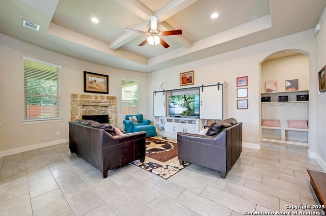 Listing photo id 16 for 1923 Gibraltar Dr