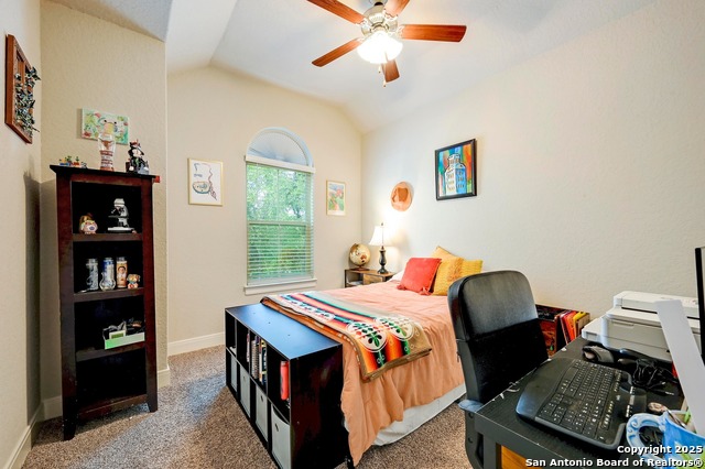 Listing photo id 28 for 1923 Gibraltar Dr