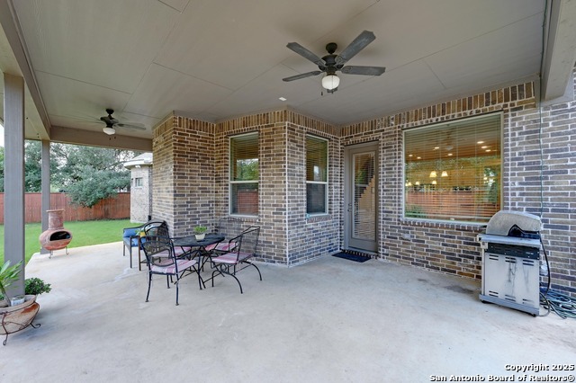 Listing photo id 31 for 1923 Gibraltar Dr