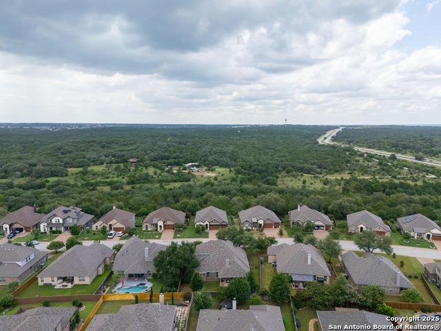 Listing photo id 38 for 1923 Gibraltar Dr