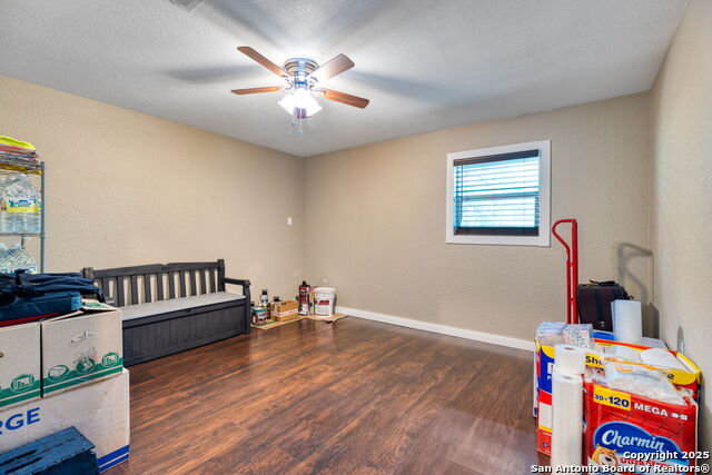 Image 14 of 25 For 461 Rust Ranch Rd
