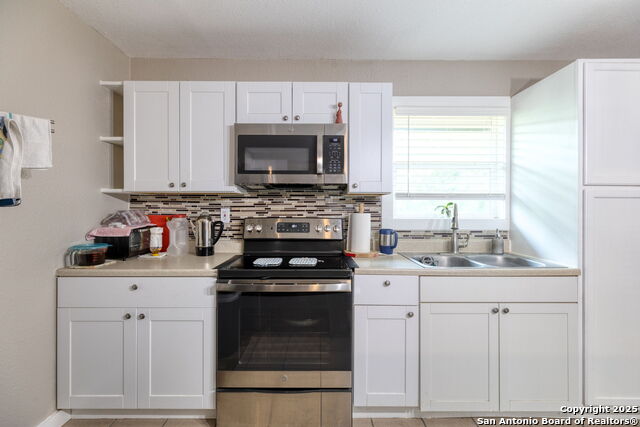 Image 9 of 25 For 461 Rust Ranch Rd