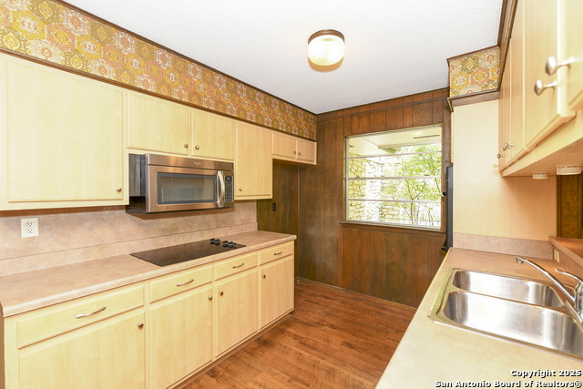 Image 18 of 40 For 4989 Fm 1863