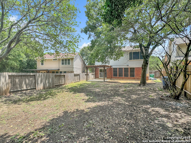 Listing photo id 16 for 7 Lockspring