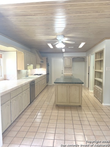 Image 10 of 28 For 2807 Bee Cave St