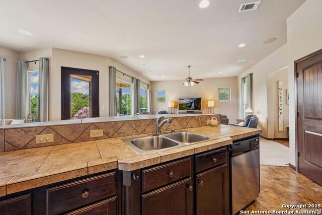 Image 15 of 52 For 108 Dahlia Pass