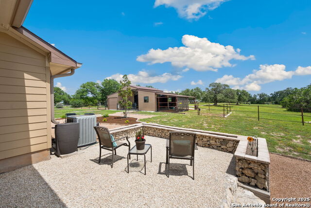 Image 28 of 52 For 108 Dahlia Pass