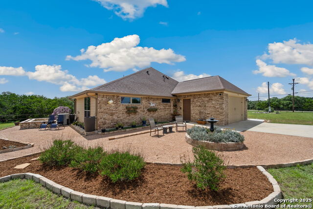 Image 6 of 52 For 108 Dahlia Pass