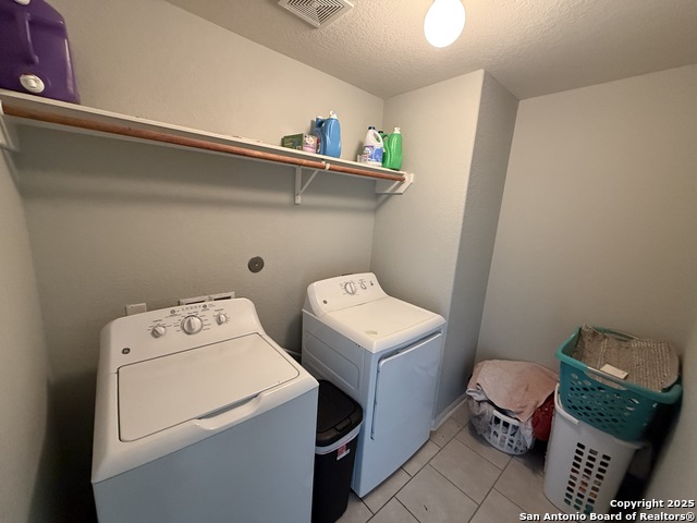 Image 22 of 25 For 3431 Foster Meadows