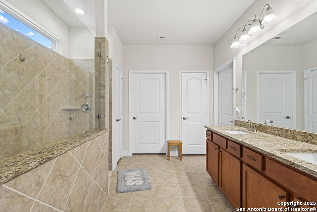 Image 21 of 34 For 13023 Gsl Dr.