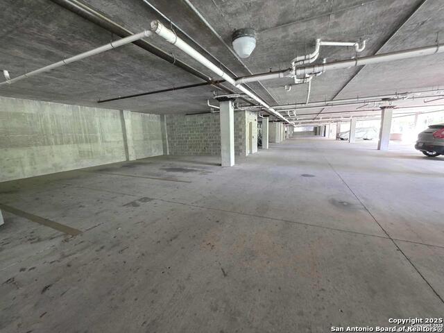 Image 42 of 45 For 7342 Oak Manor  4209