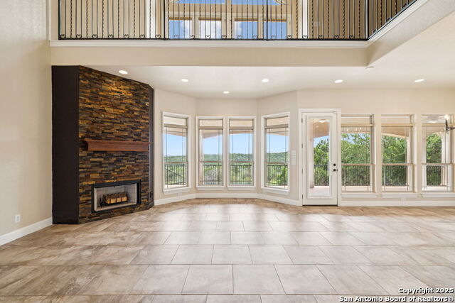 Listing photo id 11 for 15034 Iron Horse