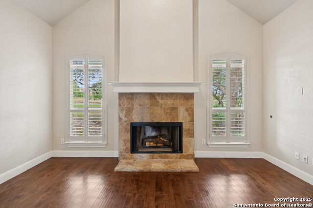Listing photo id 15 for 15034 Iron Horse