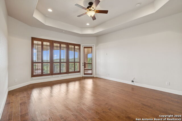 Listing photo id 19 for 15034 Iron Horse