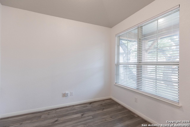 Image 17 of 20 For 11567 Lightning Way