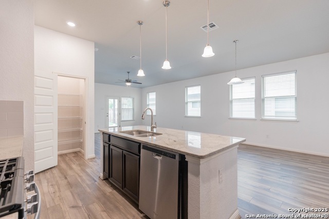 Image 4 of 20 For 11567 Lightning Way