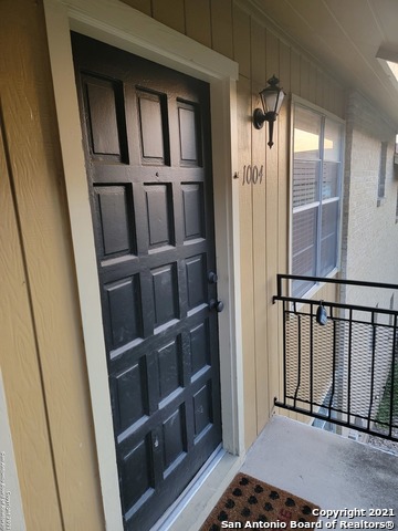 Details for 923 Vance Jackson Rd  1004, San Antonio, TX 78201