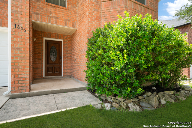 Image 4 of 30 For 1656 Yucca Park