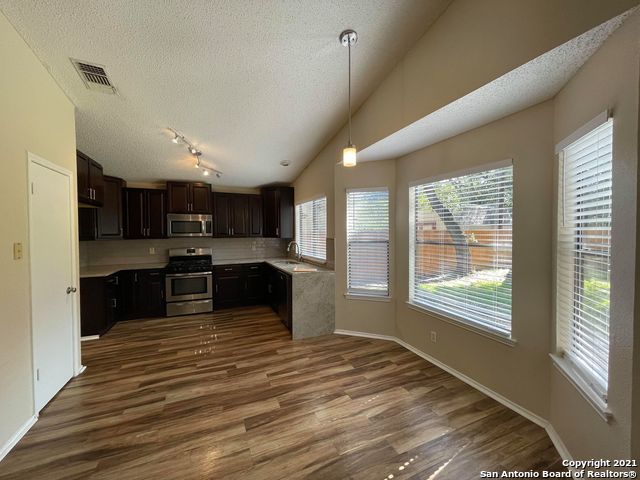 Image 10 of 22 For 13923 Cedar Canyon