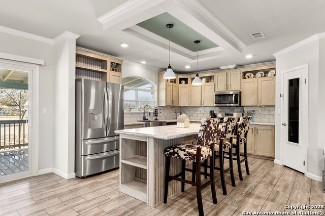 Listing photo id 8 for 154 Sunrise Dr.