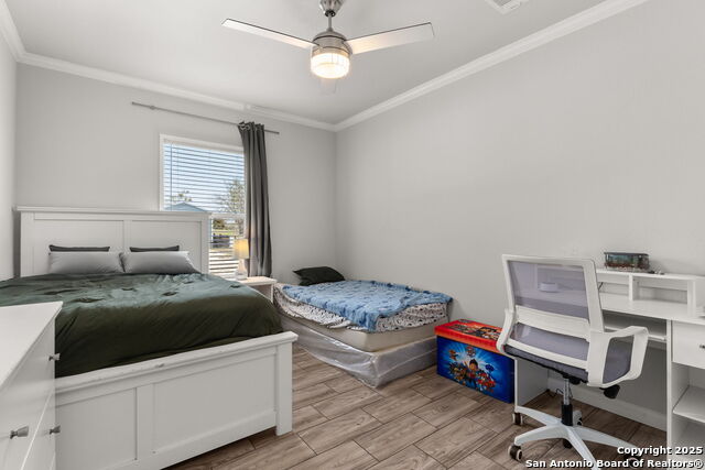 Listing photo id 17 for 154 Sunrise Dr.