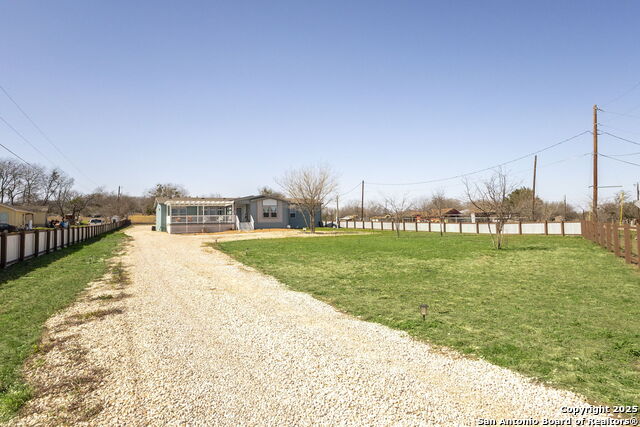 Listing photo id 30 for 154 Sunrise Dr.