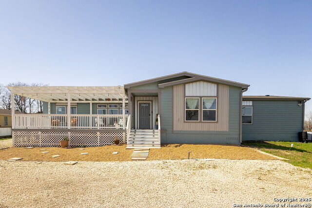 Listing photo id 31 for 154 Sunrise Dr.