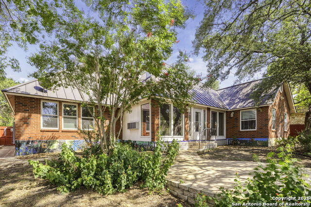 Listing photo id 21 for 2115 Border Mill Dr