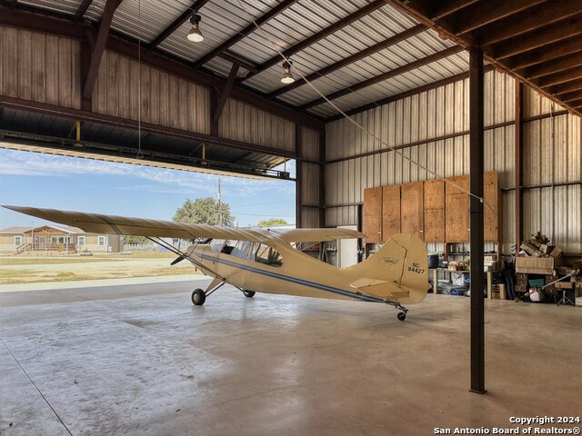 Image 18 of 42 For 121 Pitts Ln