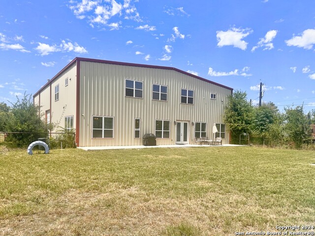 Image 4 of 42 For 121 Pitts Ln