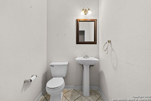 Image 25 of 46 For 515 Catanbo Ct