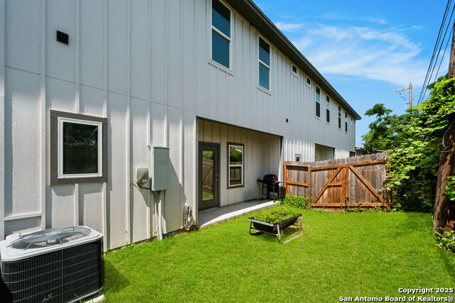 Image 24 of 25 For 1121 Paniolo Drive