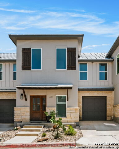 Image 3 of 25 For 1121 Paniolo Drive