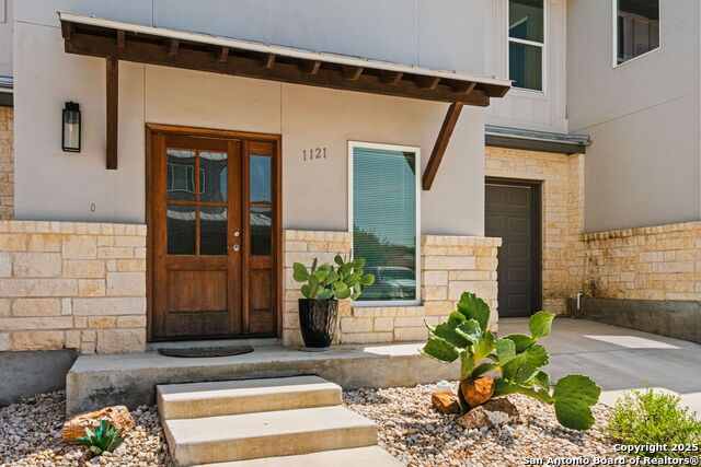Image 4 of 25 For 1121 Paniolo Drive