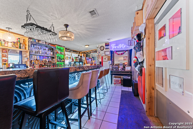 Listing photo id 20 for 33855 Blanco