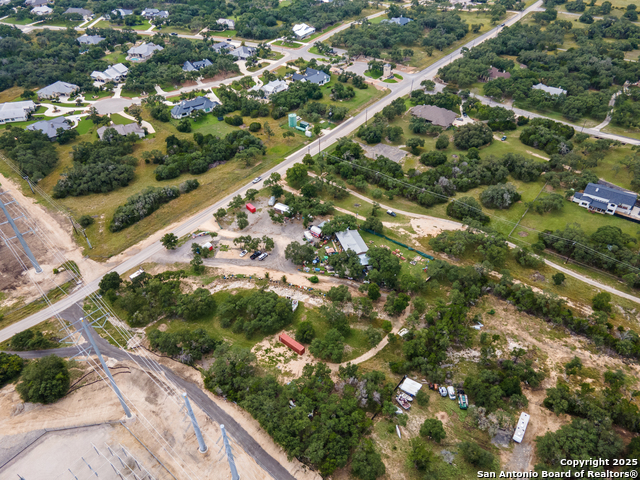 Listing photo id 4 for 33855 Blanco