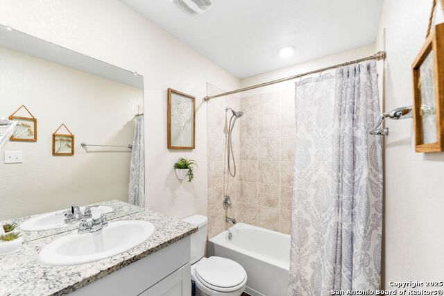 Listing photo id 28 for 3402 Angus Creek