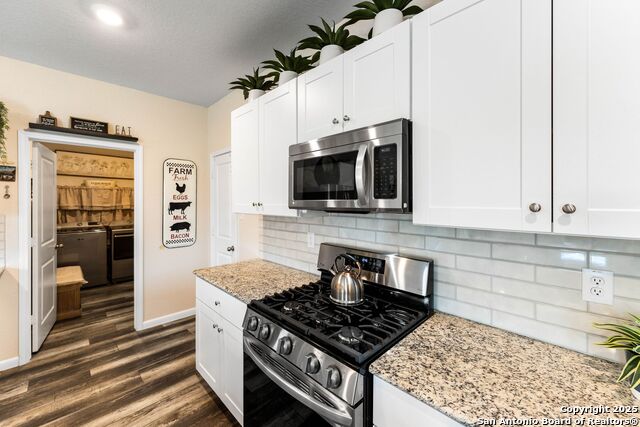 Listing photo id 4 for 3402 Angus Creek
