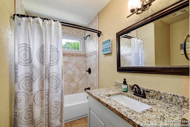 Image 23 of 30 For 12838 Vidorra Circle Dr